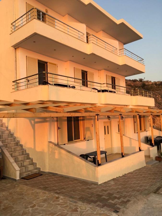 Bluemoon Suites Saranda Dış mekan fotoğraf