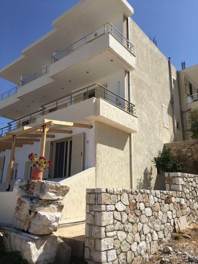 Bluemoon Suites Saranda Dış mekan fotoğraf