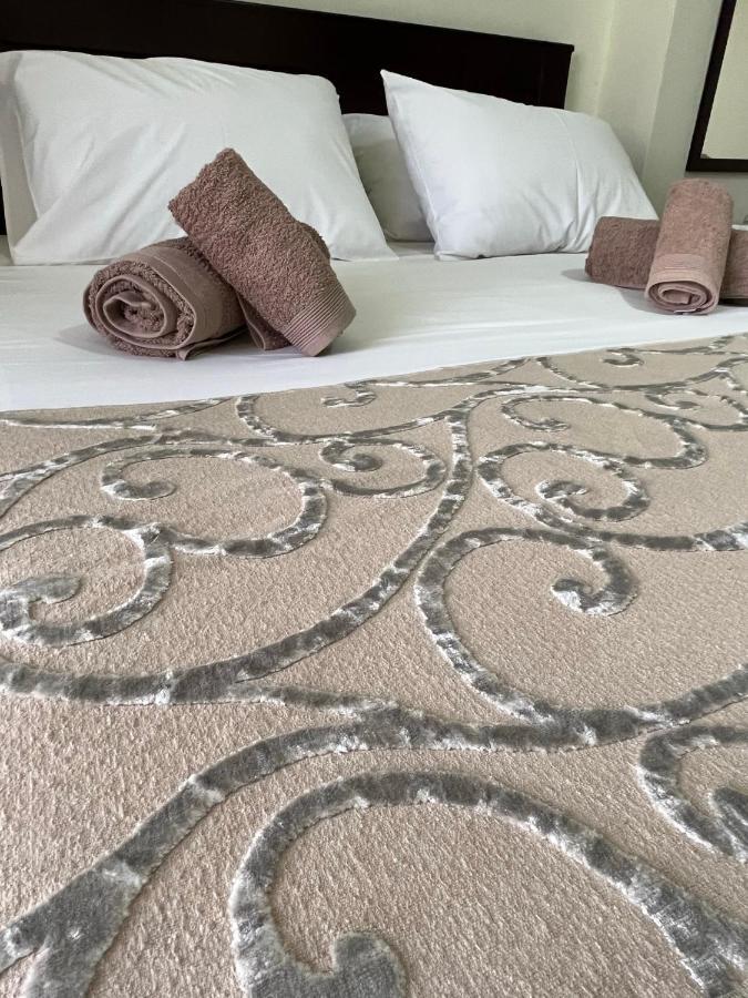 Bluemoon Suites Saranda Dış mekan fotoğraf