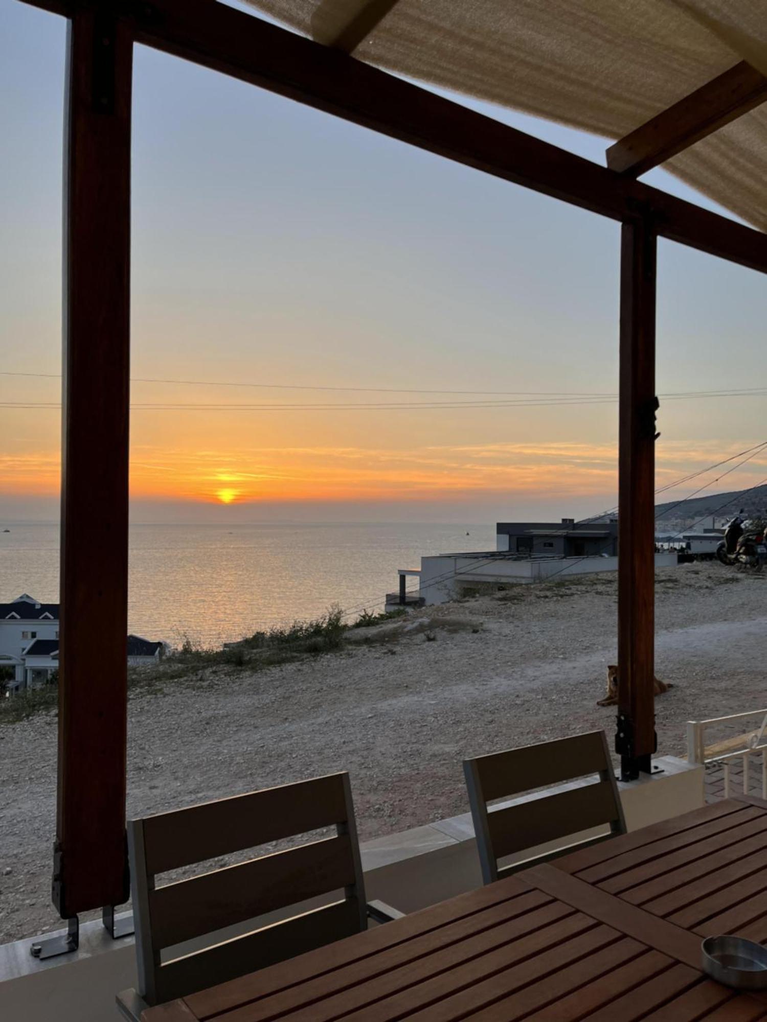 Bluemoon Suites Saranda Dış mekan fotoğraf