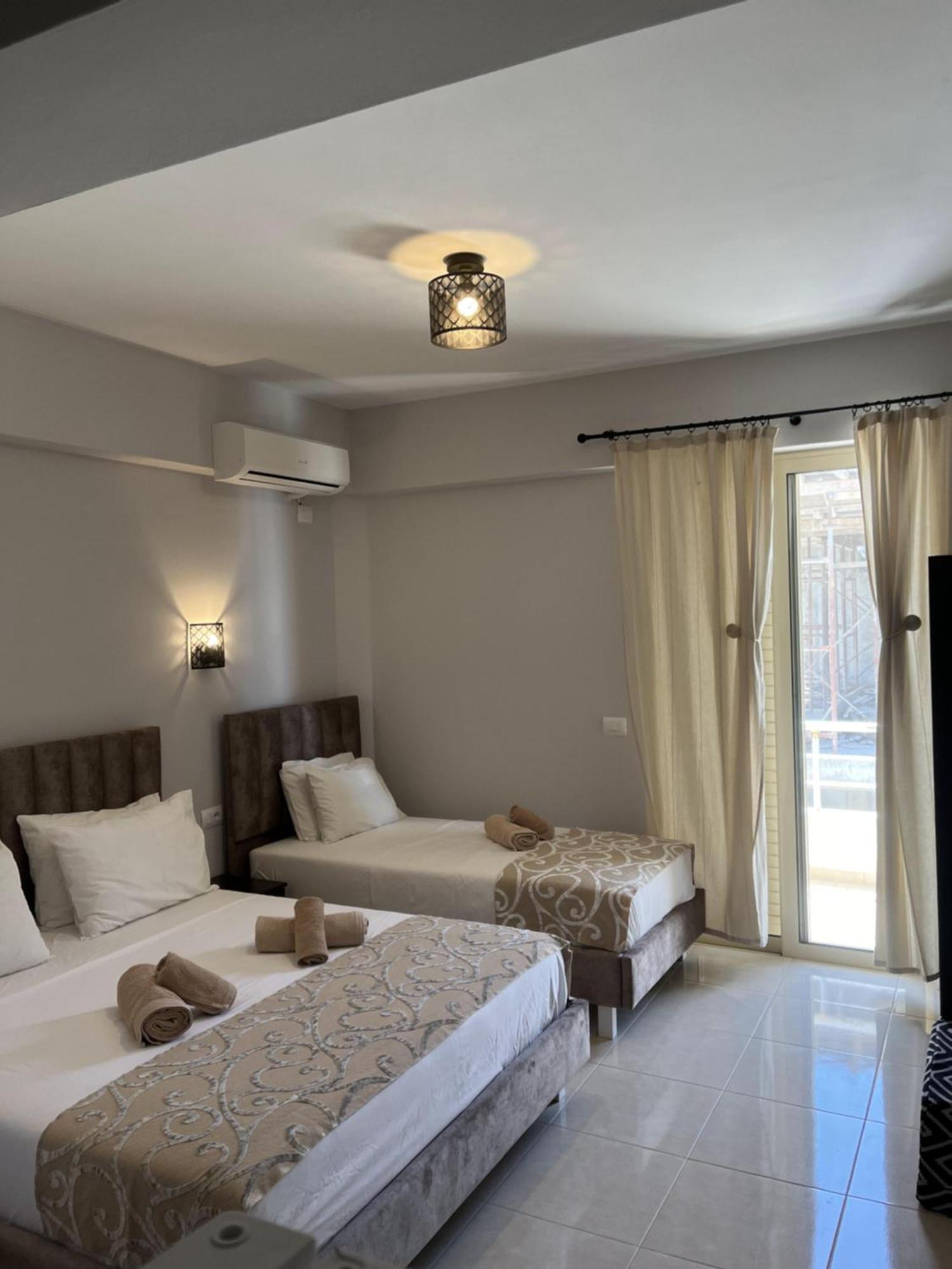 Bluemoon Suites Saranda Dış mekan fotoğraf
