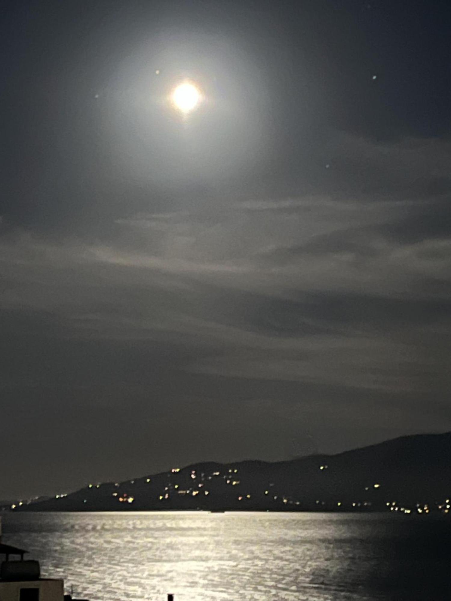 Bluemoon Suites Saranda Dış mekan fotoğraf