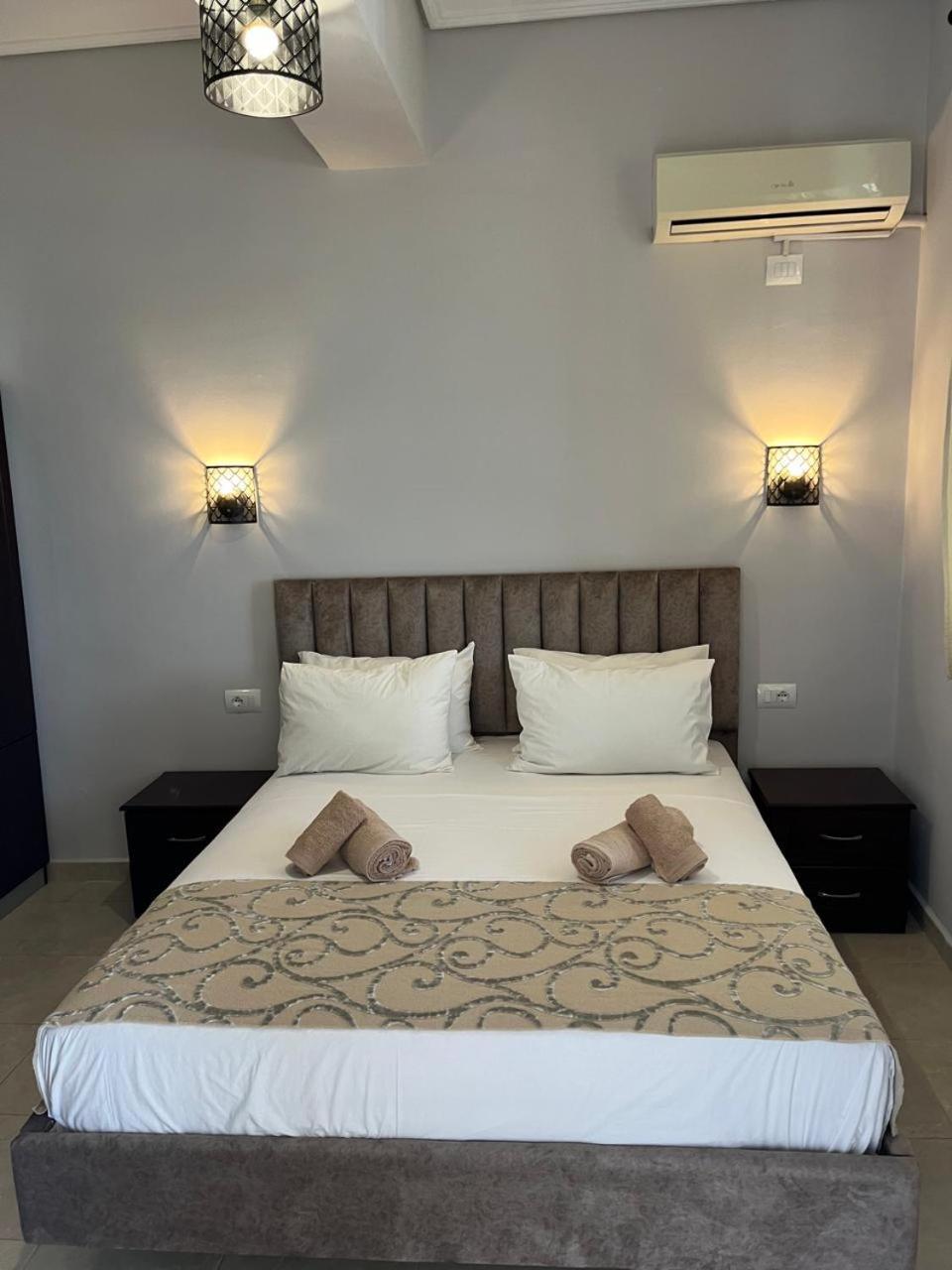 Bluemoon Suites Saranda Dış mekan fotoğraf